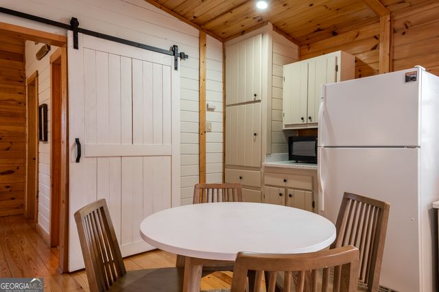 233 River Hills Road, Mineral Bluff, GA 30559