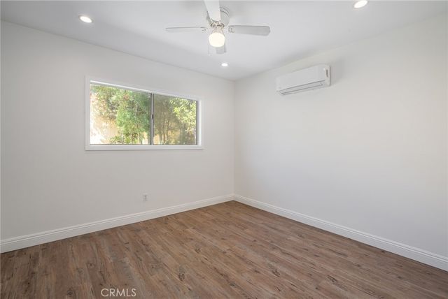 1226 S Dunsmuir, Los Angeles, CA 90019