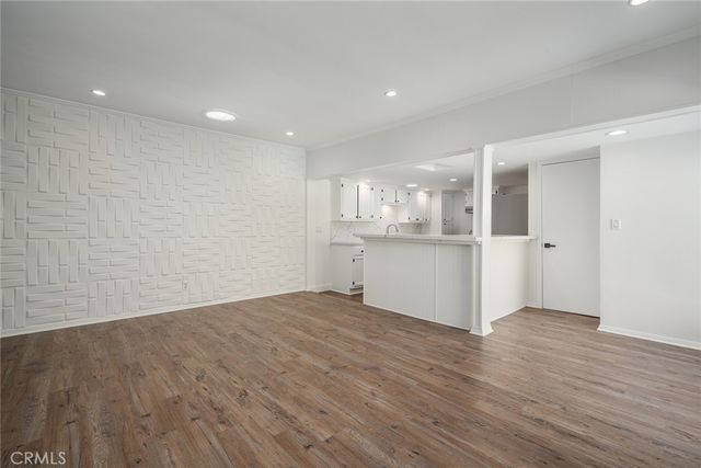 1226 S Dunsmuir, Los Angeles, CA 90019