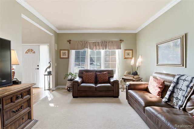 28690 Wintergreen Court, Farmington Hills, MI 48331