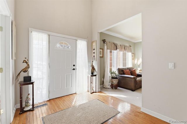 28690 Wintergreen Court, Farmington Hills, MI 48331