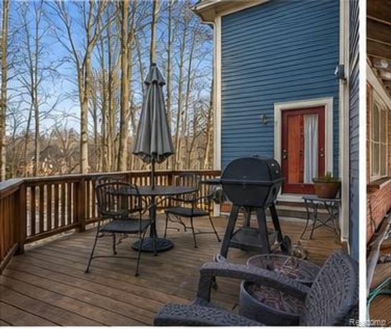 28690 Wintergreen Court, Farmington Hills, MI 48331