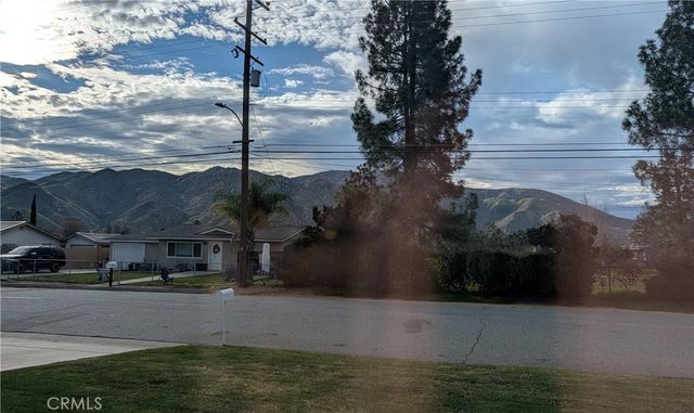 1381 W Westward, Banning, CA 92220