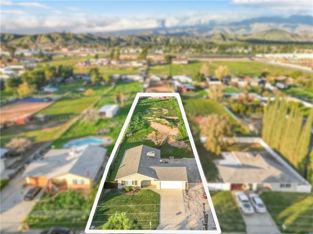 1381 W Westward, Banning, CA 92220