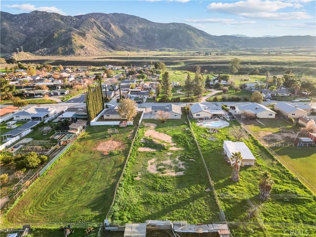 1381 W Westward, Banning, CA 92220