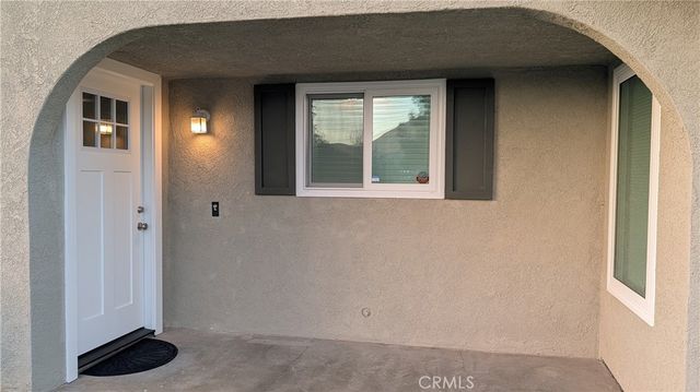 1381 W Westward, Banning, CA 92220