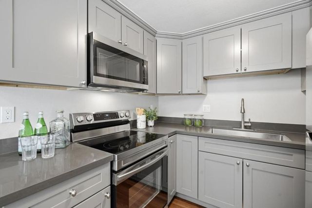3320 Cherry Avenue, San Jose, CA 95118