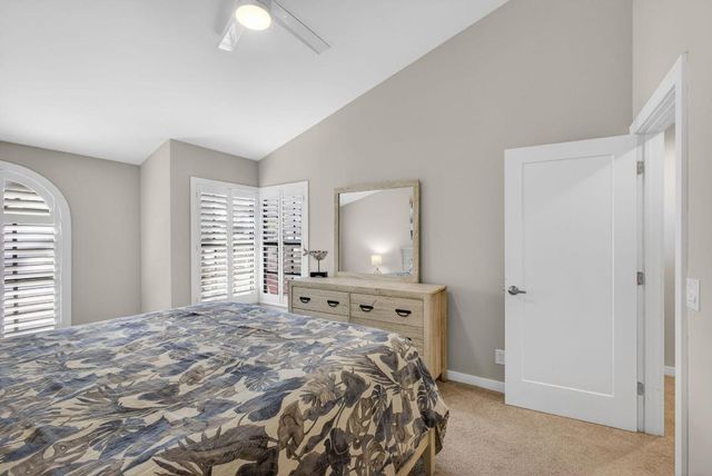 2320 Treasure Isle Drive A74, Palm Beach Gardens, FL 33410