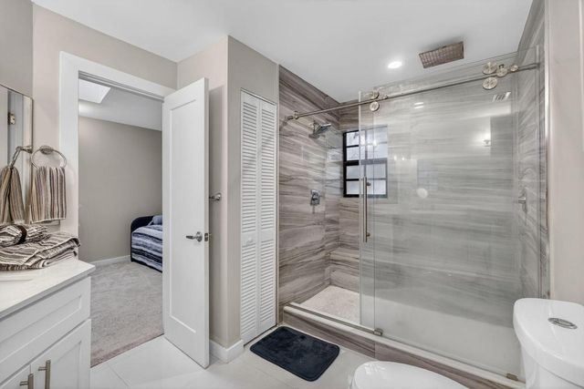 2320 Treasure Isle Drive A74, Palm Beach Gardens, FL 33410