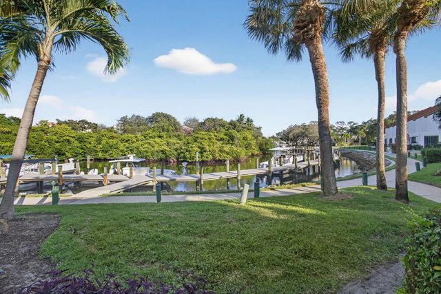2320 Treasure Isle Drive A74, Palm Beach Gardens, FL 33410