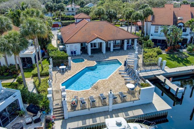 2320 Treasure Isle Drive A74, Palm Beach Gardens, FL 33410