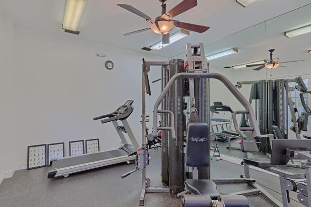 2320 Treasure Isle Drive A74, Palm Beach Gardens, FL 33410