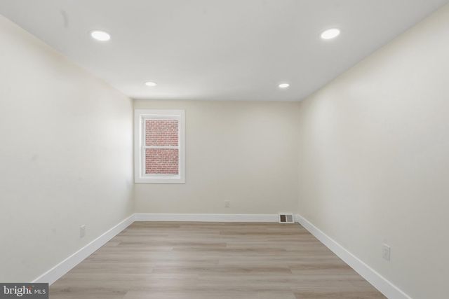 649 LAWLER ST, Philadelphia, PA 19116