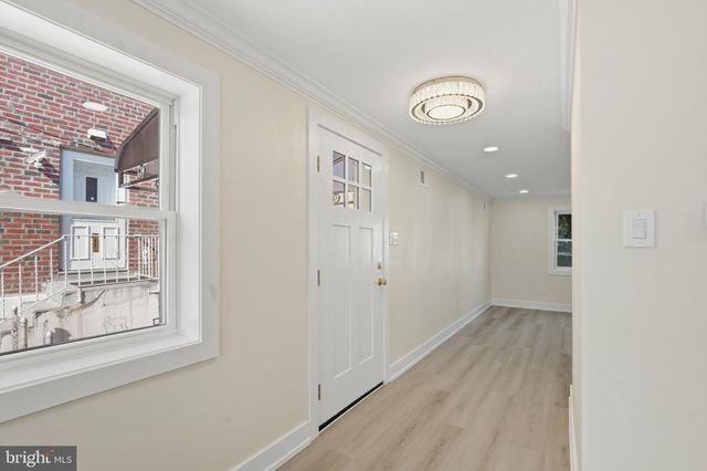 649 LAWLER ST, Philadelphia, PA 19116