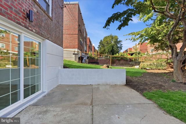 649 LAWLER ST, Philadelphia, PA 19116