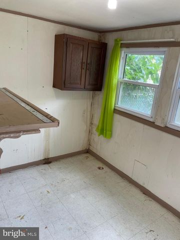 813 BROWN ST, Wilmington, DE 19805