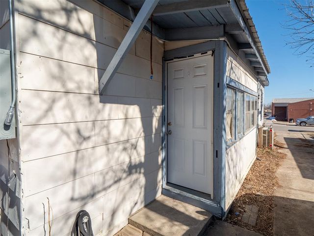 510 S Choctaw Avenue, El Reno, OK 73036