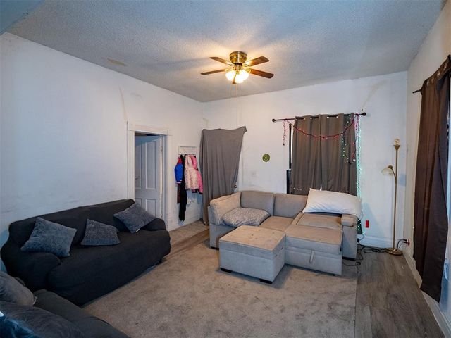 510 S Choctaw Avenue, El Reno, OK 73036