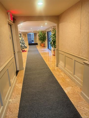 99-63 66 Avenue C8, Rego Park, NY 11374