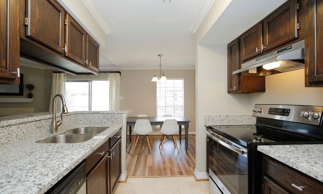 2120 El Paseo Street 3104, Houston, TX 77054