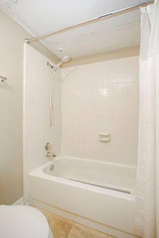 2120 El Paseo Street 3104, Houston, TX 77054