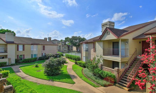2120 El Paseo Street 3104, Houston, TX 77054