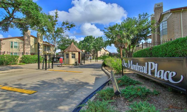 2120 El Paseo Street 3104, Houston, TX 77054