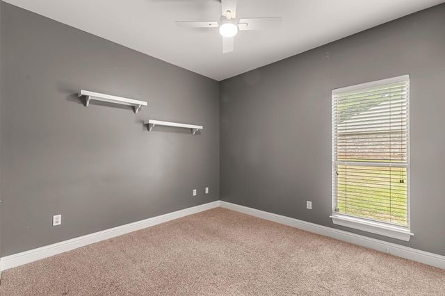 10 Apalachee, Hattiesburg, MS 39402