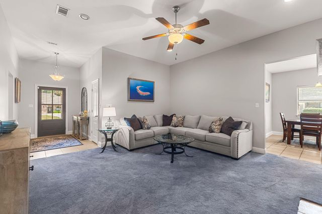 10 Apalachee, Hattiesburg, MS 39402