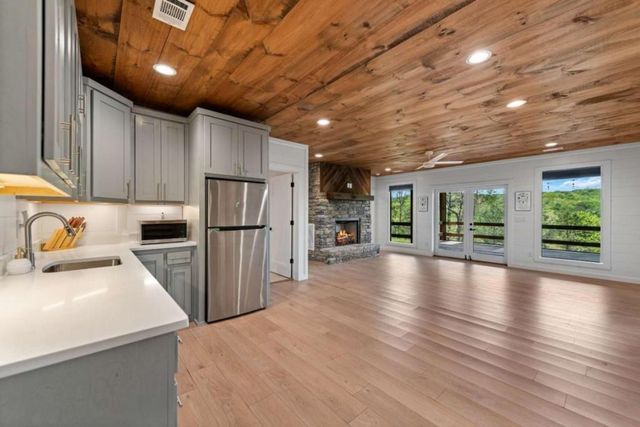 670 River Hill Road, Mineral Bluff, GA 30559