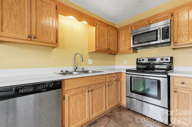 1976 Mcilwain Road, Lancaster, SC 29720