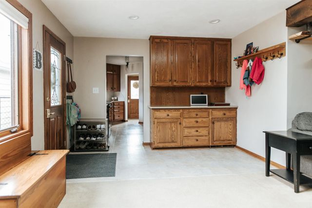 1310 Lilac Lane, Cedar Falls, IA 50613