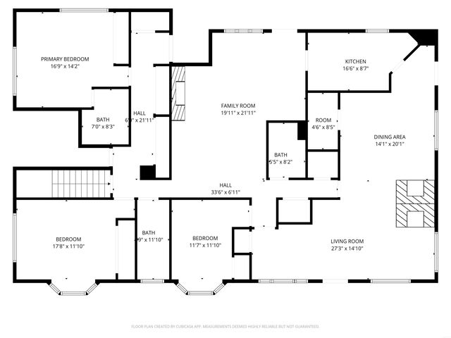 1310 Lilac Lane, Cedar Falls, IA 50613