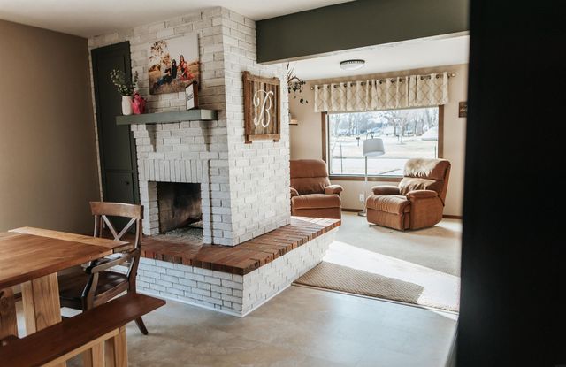 1310 Lilac Lane, Cedar Falls, IA 50613