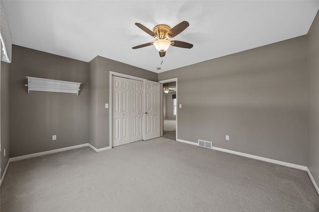 4899 Oak Grove Court NE, Cedar Rapids, IA 52411