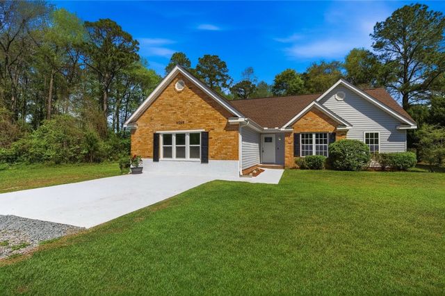 4046 Dewitt Rd., Longs, SC 29568