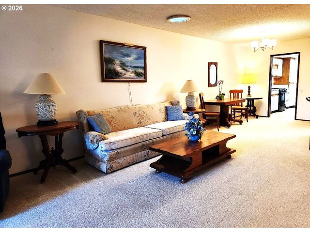 9420 Sw BRENTWOOD Pl, Portland, OR 97224