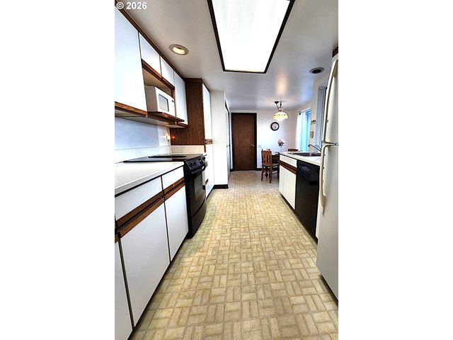 9420 Sw BRENTWOOD Pl, Portland, OR 97224