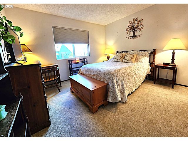 9420 Sw BRENTWOOD Pl, Portland, OR 97224