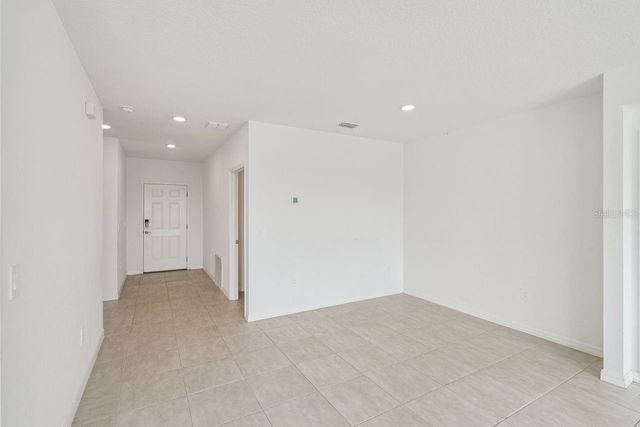 33813 SKY BLOSSOM CIRCLE, Leesburg, FL 34788