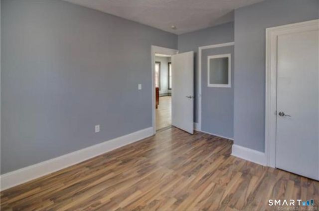 36 Lee Avenue, Bridgeport, CT 06605