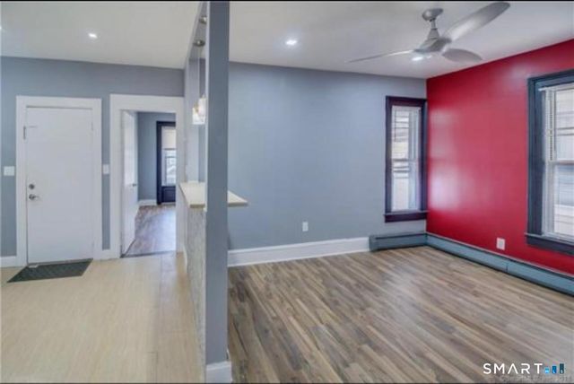 36 Lee Avenue, Bridgeport, CT 06605