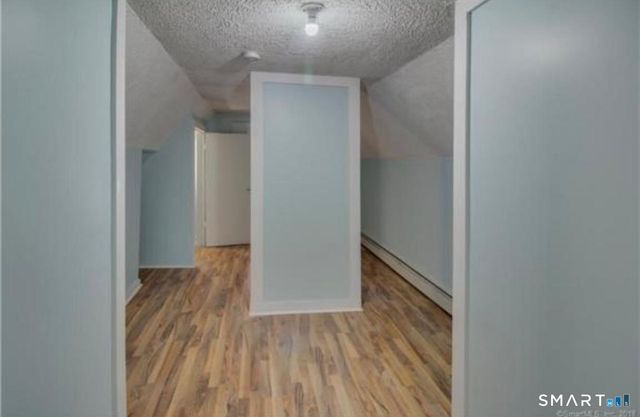 36 Lee Avenue, Bridgeport, CT 06605