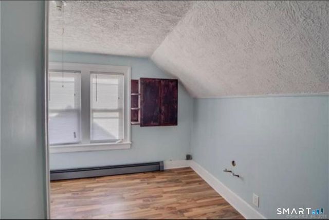 36 Lee Avenue, Bridgeport, CT 06605