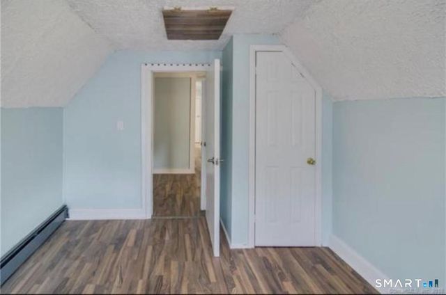 36 Lee Avenue, Bridgeport, CT 06605