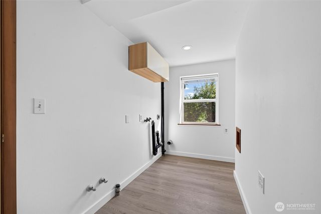 629 SW 3rd Place, Renton, WA 98057