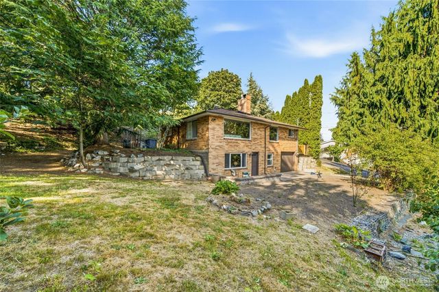 629 SW 3rd Place, Renton, WA 98057