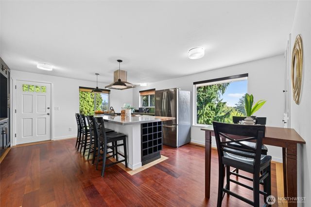 629 SW 3rd Place, Renton, WA 98057