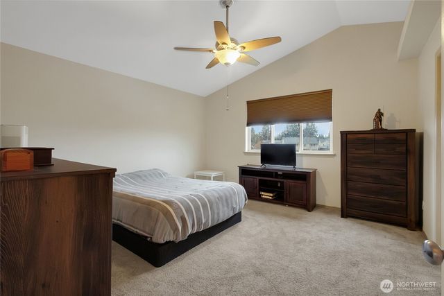 16566 Rainier View Drive SE, Yelm, WA 98597