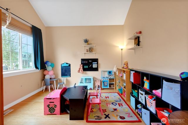 16566 Rainier View Drive SE, Yelm, WA 98597